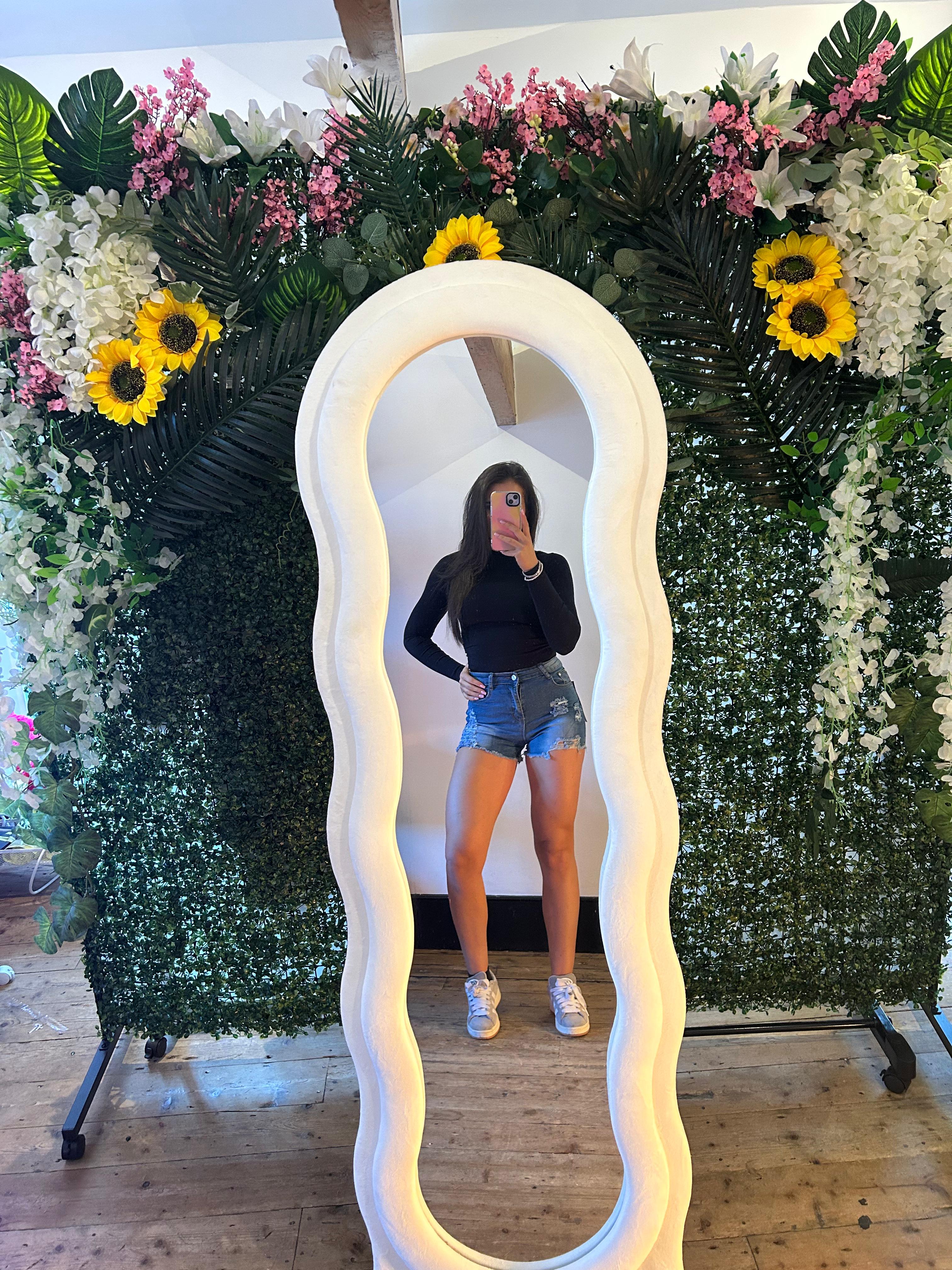 Women’s Distressed Rip Fray Hem Denim Shorts