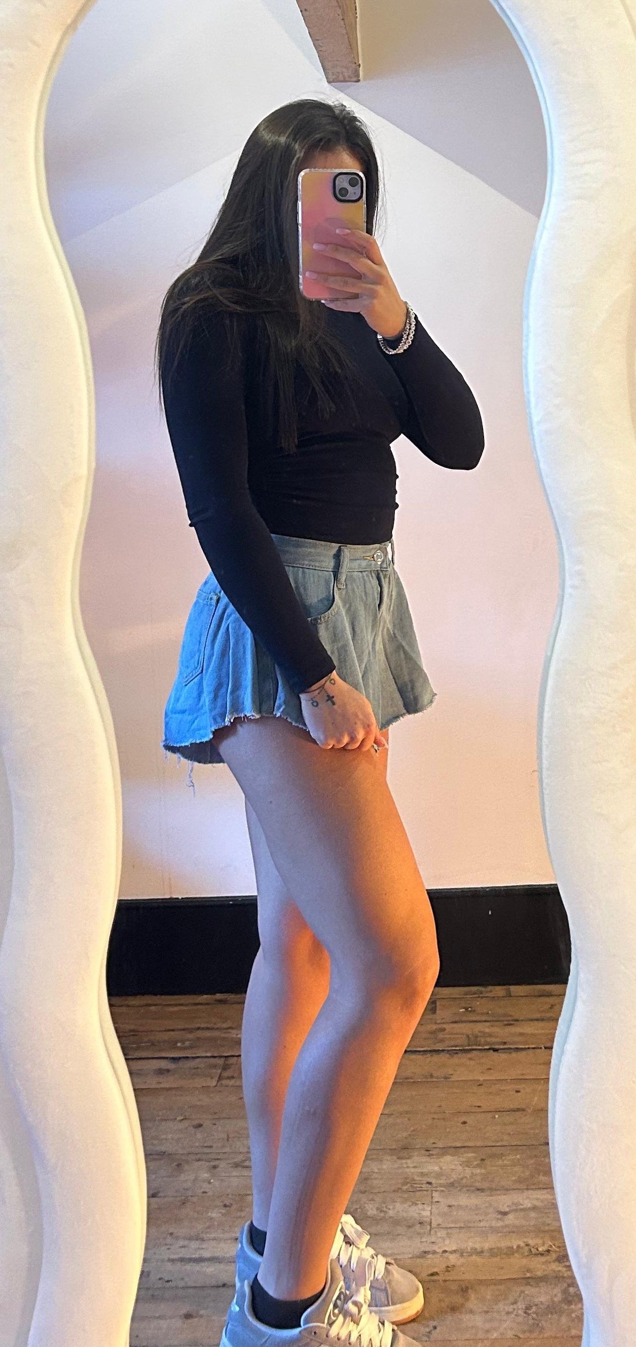 Women’s Loose Fit Flare Denim Shorts