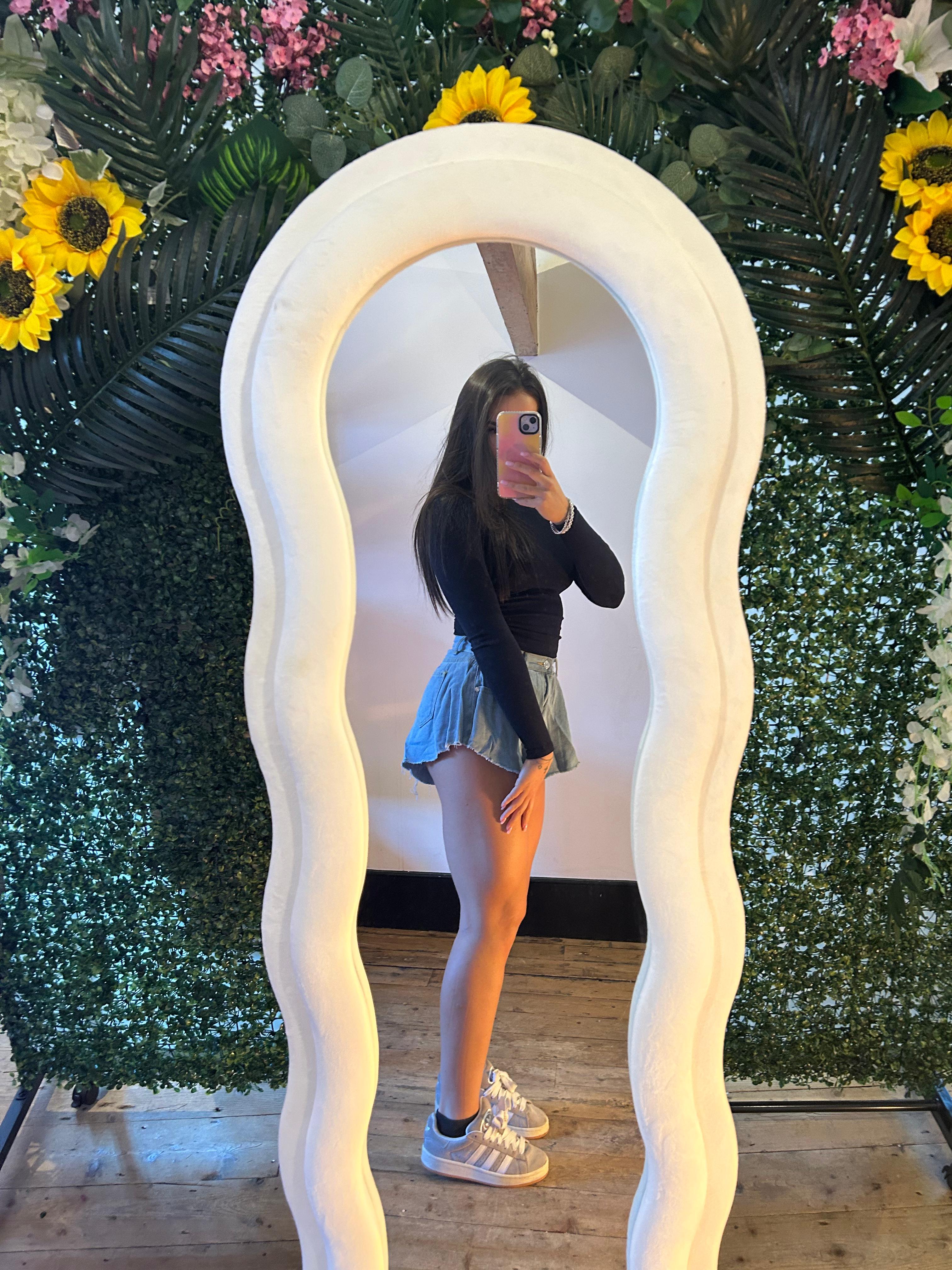 Women’s Loose Fit Flare Denim Shorts