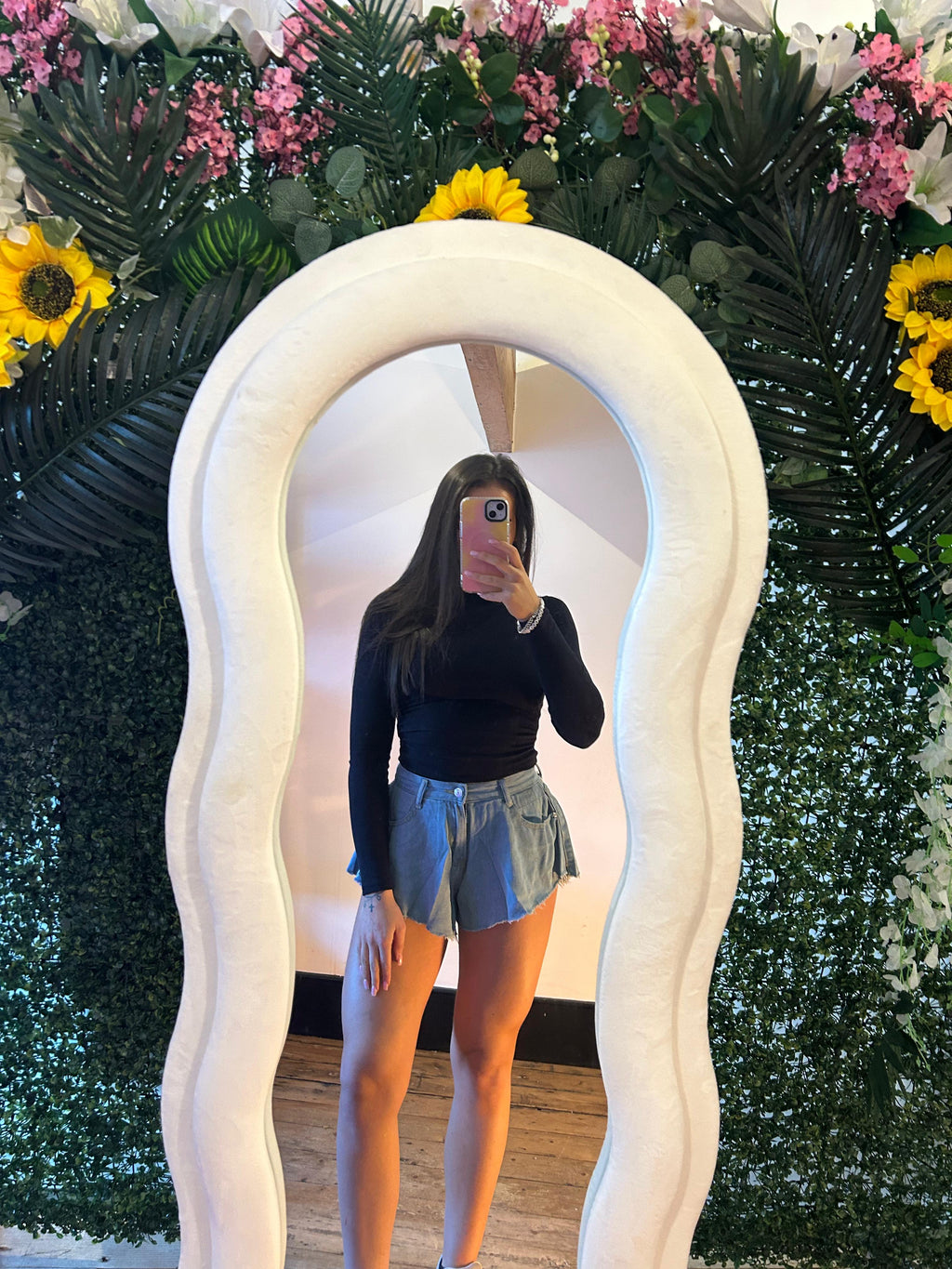 Women’s Loose Fit Flare Denim Shorts