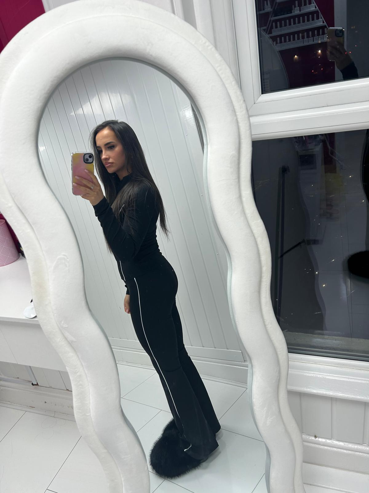 BLACK ACTIVE LINED ZIPPED GYM SET WITH FLARE TROUSERS