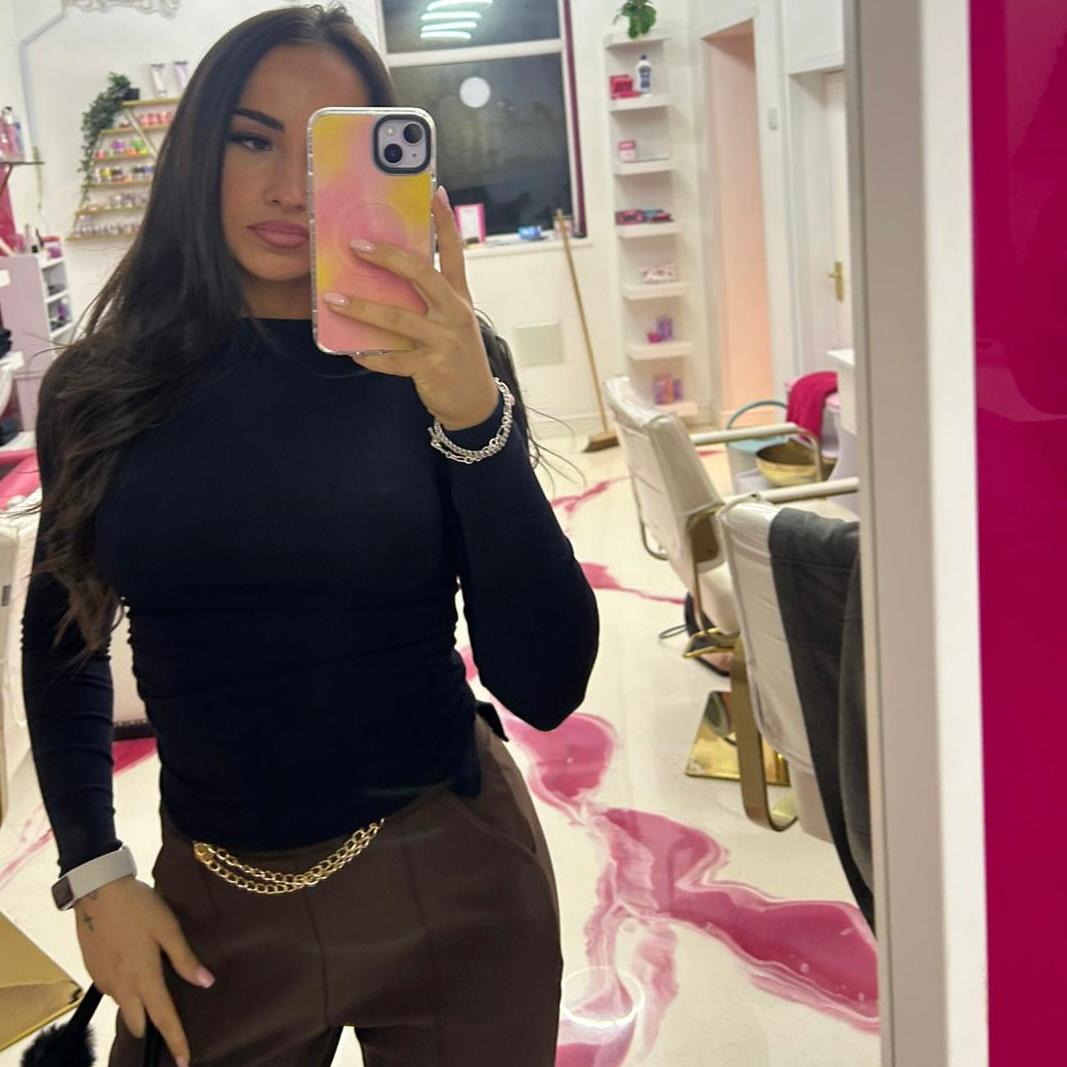 GOLD CHAIN BELT DETAIL A LINE PULLUP TROUSERS