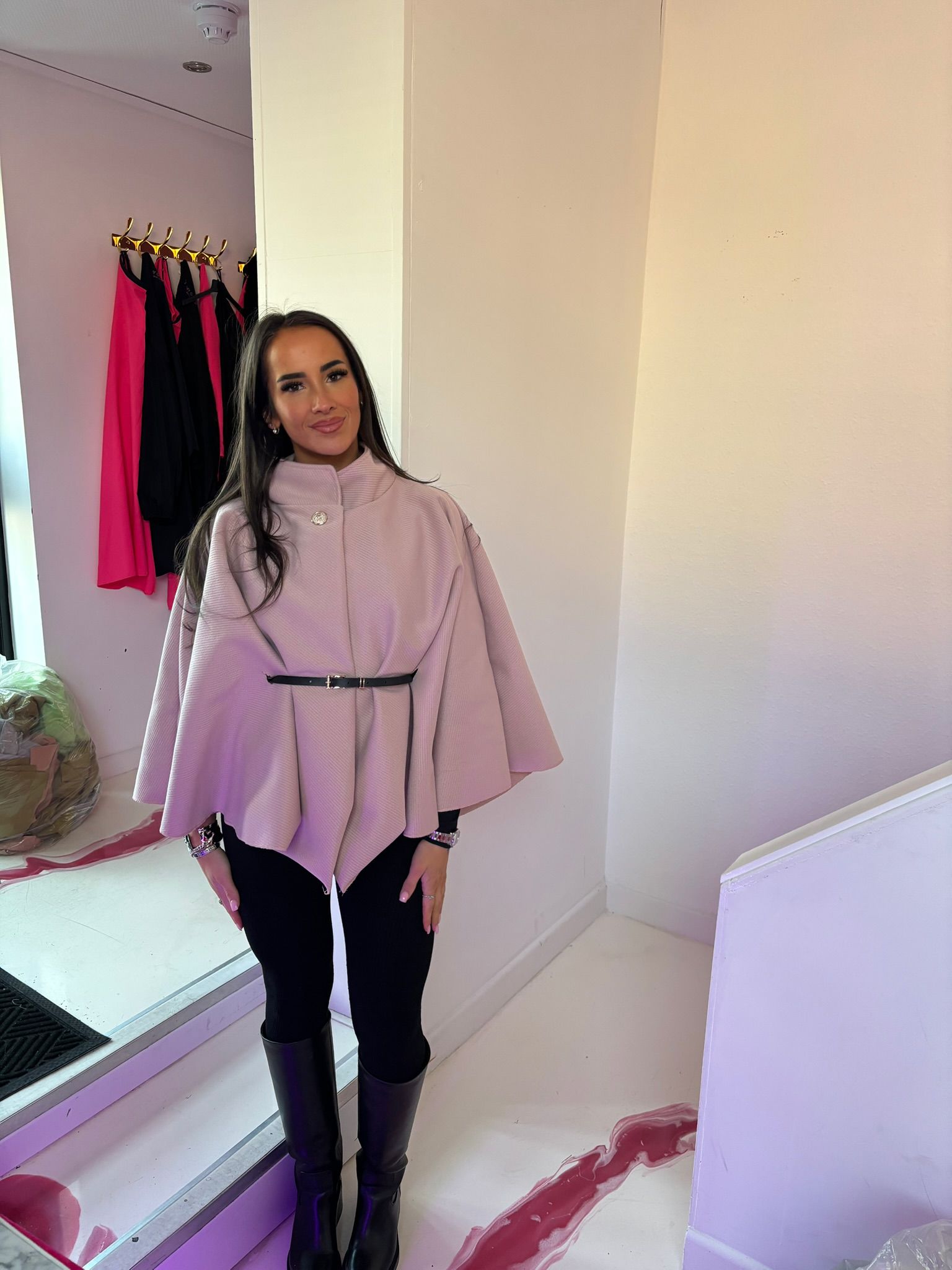 WOOL BLEND BELTED CAPE COAT